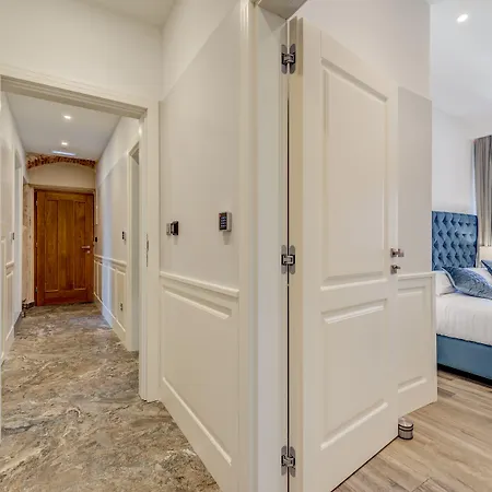 Гостьовий будинок Palms Promenade Luxury Спліт