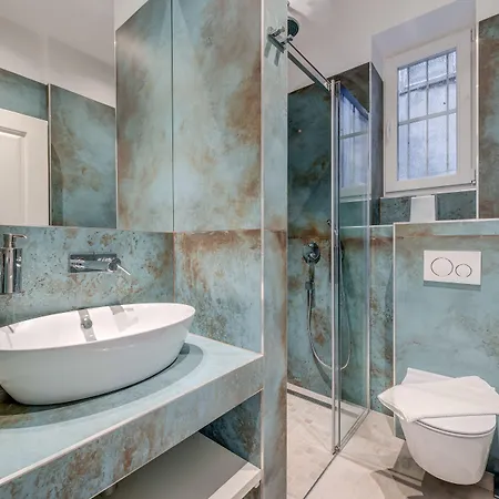 Palms Promenade Luxury Гостьовий будинок